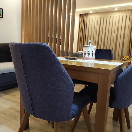 Lux Resident Hill A39 *