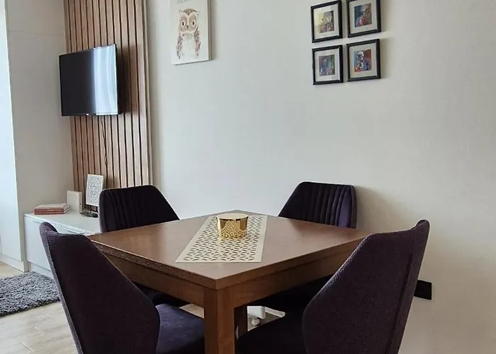 Lux Resident Hill A39 *