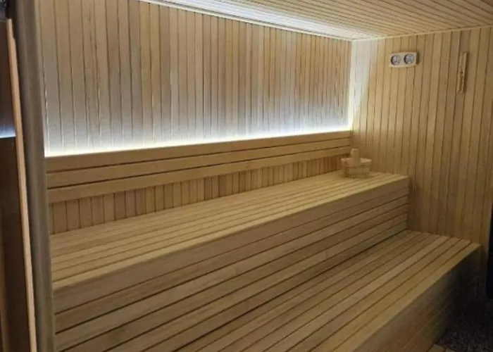 Апартаменты Lux Resident Hill A39